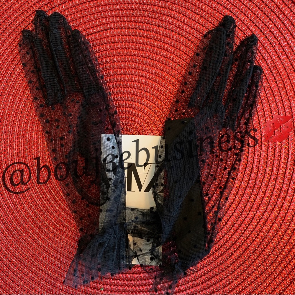 SOLD ZARA Special Edition Dotted Mesh Gloves - Picture 5 of 5